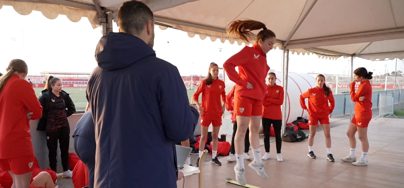 Impulso tecnológico del Sevilla FC a su cantera femenina