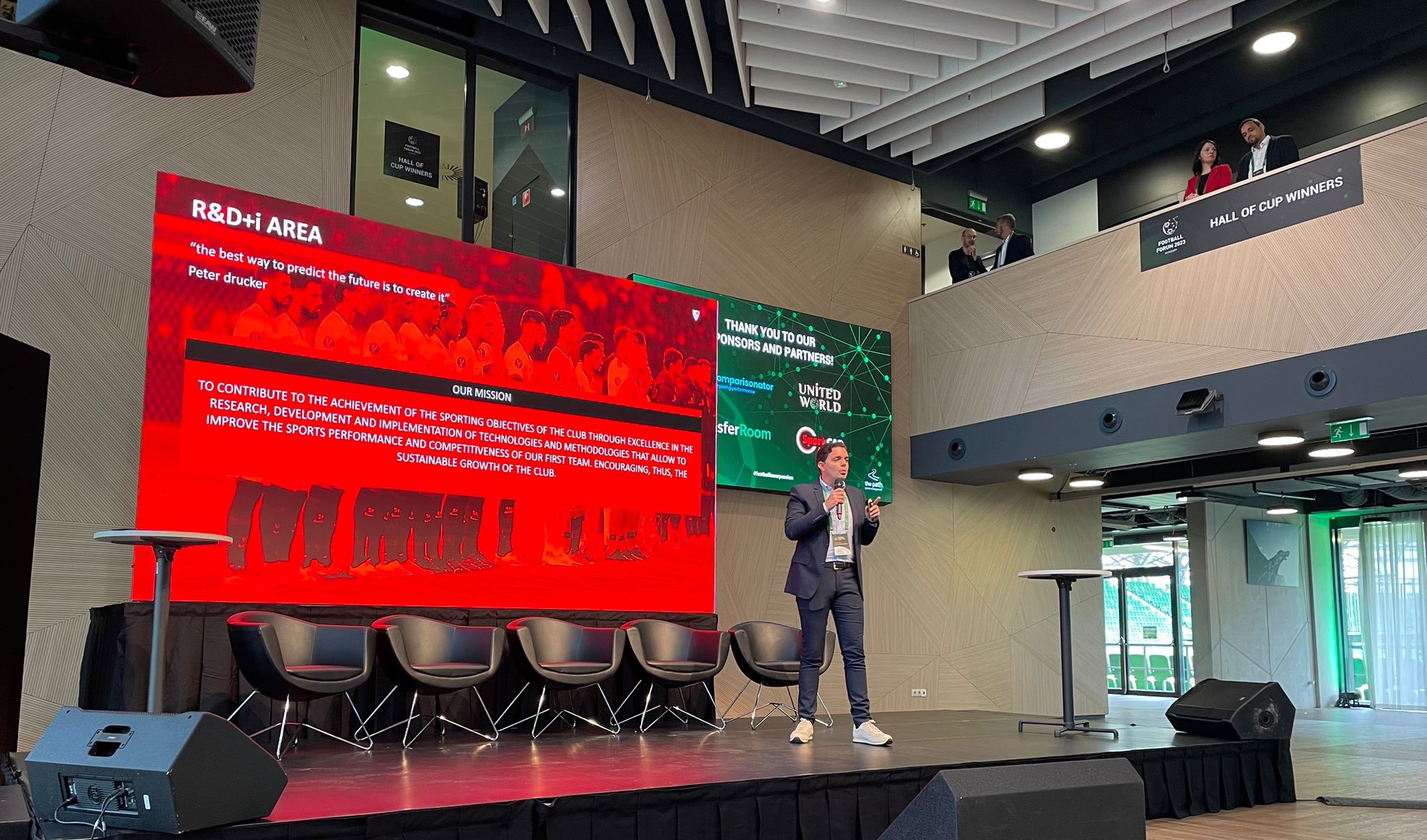 Sevilla FC showcases its technological muscle at the ‘Football Forum’ in Budapest