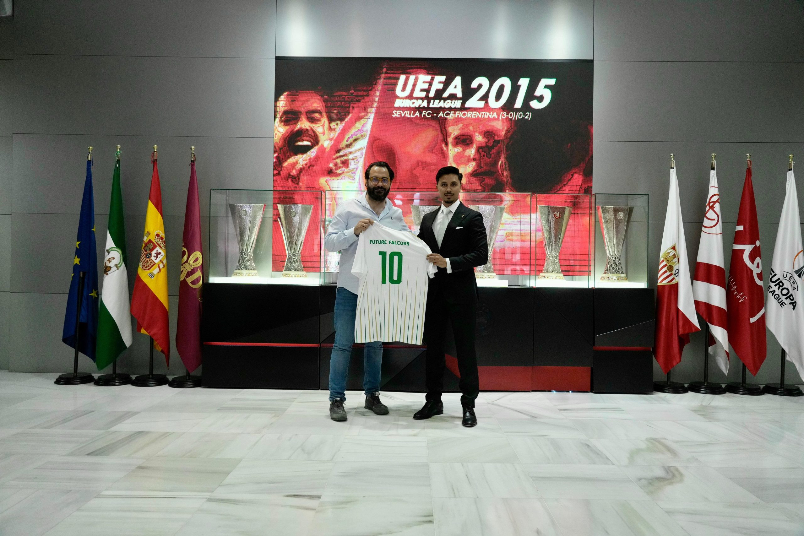 Sevilla FC opens its doors to the  managers of the Future Falcons Project
