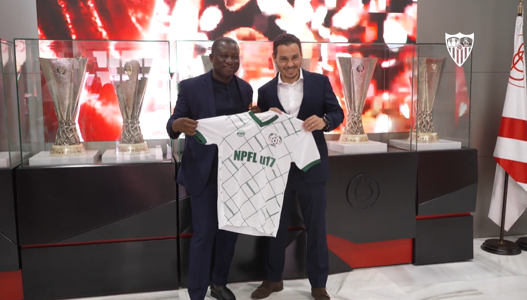 La Liga Profesional de Fútbol de Nigeria y el Sevilla FC establecen un acuerdo de colaboración